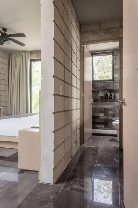 Incredible Villa At Exclusive Gated Community La Privada Aldea Zama, 5 Bedroom Private Pool & Concierge Service Tulum
